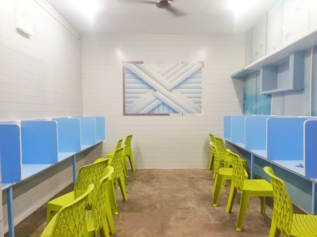 Spacious & Air-Conditioned Study Hall
